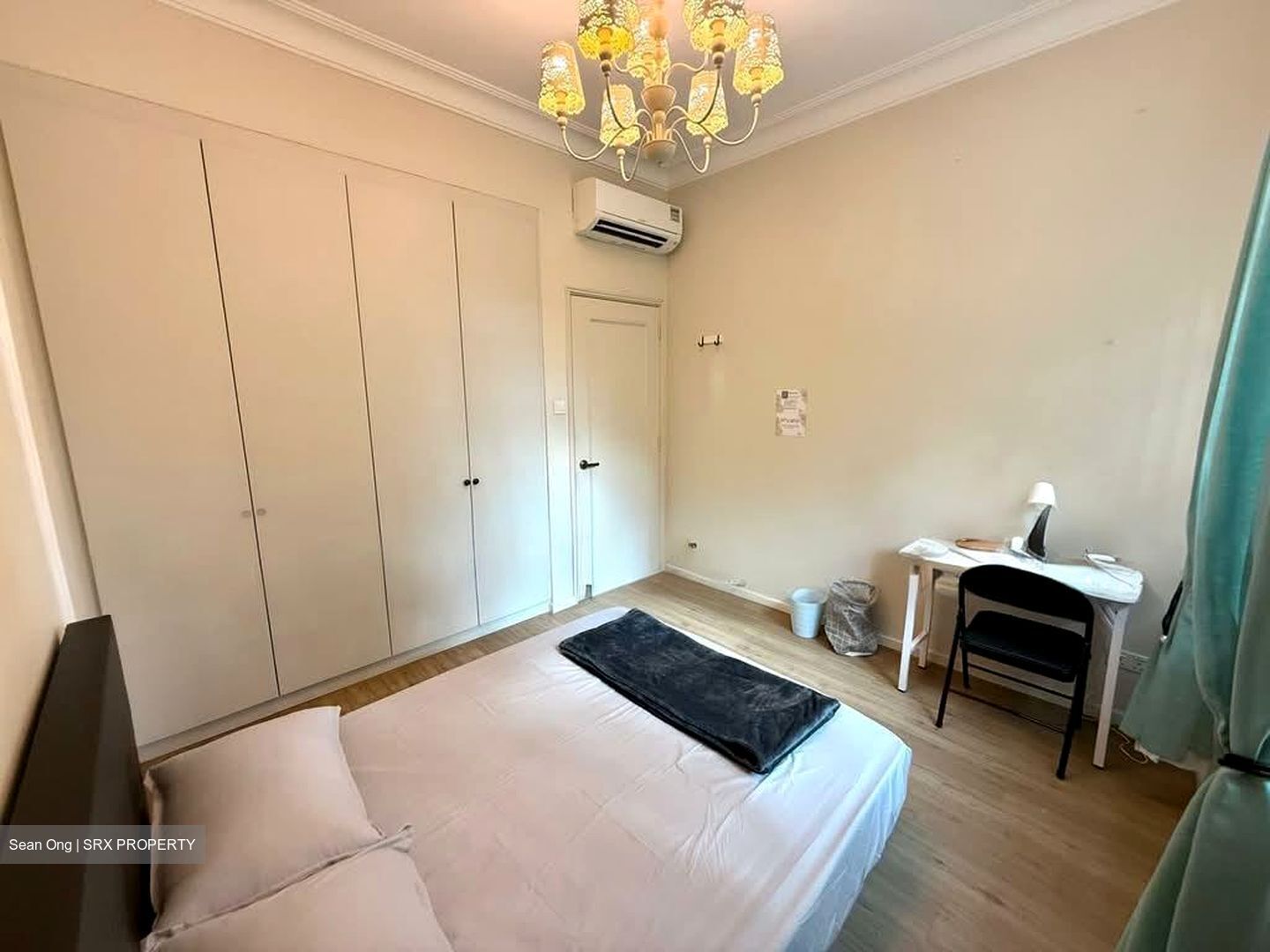 Villa De West (D5), Condominium #557822481